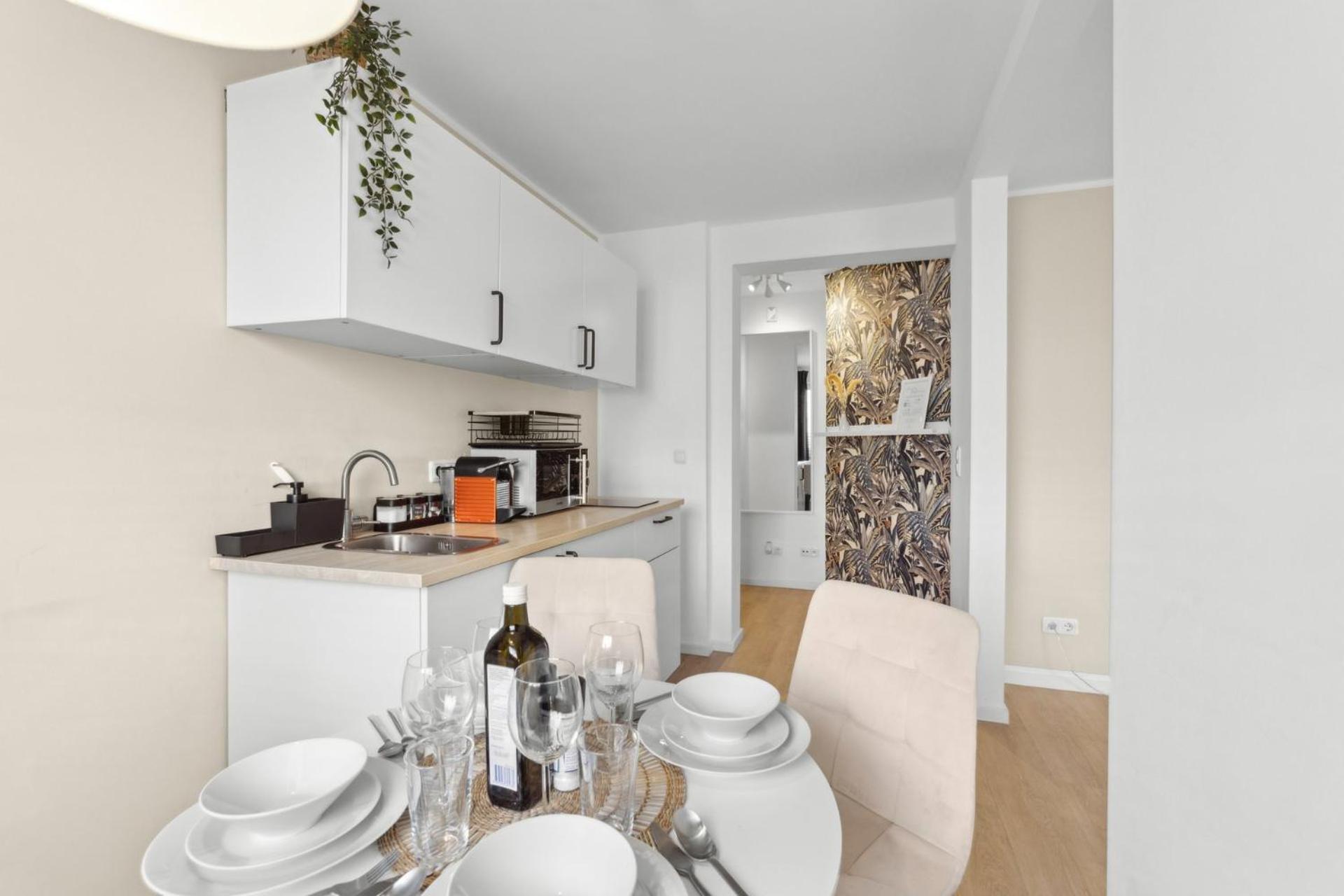Stylisches 2-Zimmer Ambient Apartment In Alsternaehe Mit Kingsize-Bett & Schlafsofa Hamburg Luaran gambar